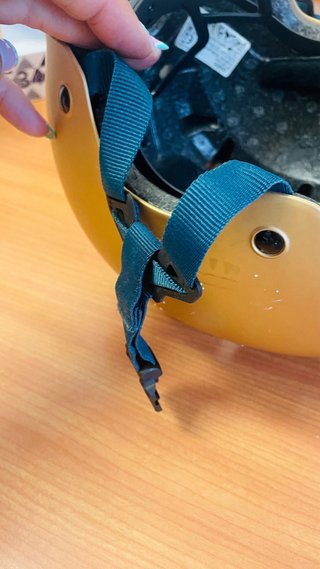 Casco skate dorado Decathlon 55-59cm