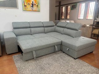 Sofá cama matrimonial con puff