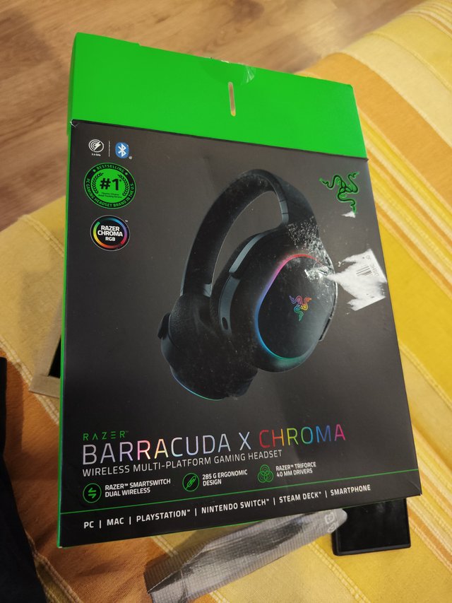 Razer Barracuda X Chroma  Auriculares inalámbricos