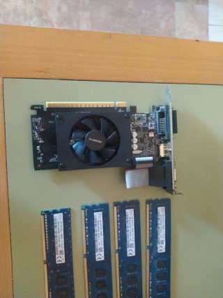 Lote Componentes PC: Tarjeta Gráfica, RAM, Disco D