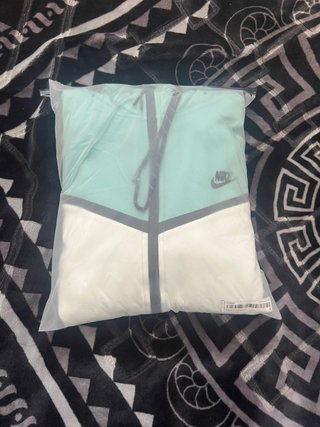Nike Tech Fleece conjunto Blanco y verde Talla M