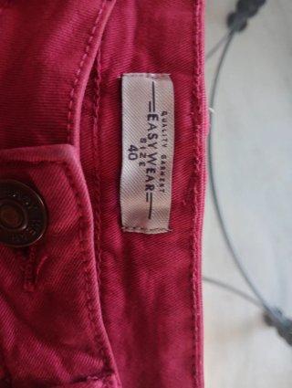 Pantalón corto vaquero rojo