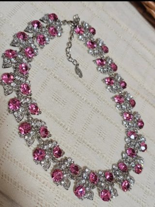 BAJO PRECIO Collar Diseño Rosa y Plateado