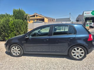 Volkswagen Golf 2004