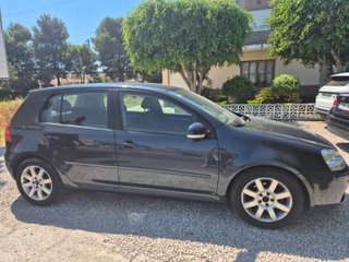 Volkswagen Golf 2004