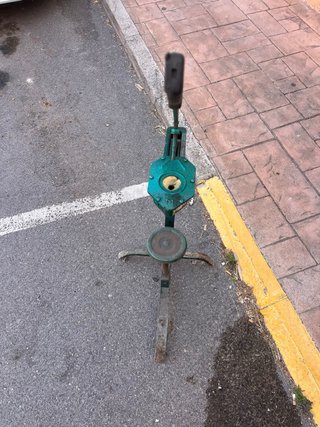 Cerrador de botellas de vidrio Grifo