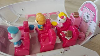 Avión Hello Kitty con Accesorios