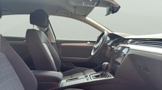 Volkswagen Passat Executive 2.0 TDI 90 kW (122 CV) DSG