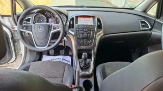 Opel Astra 2014