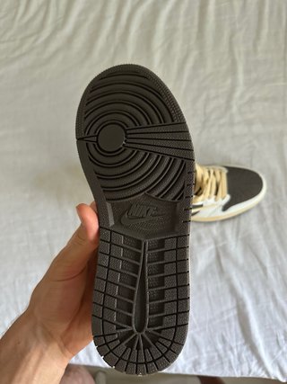 Jordan 1 Low Reverse Mocha Travis Scott