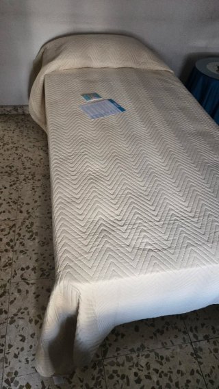Colchón y somier sin estrenar