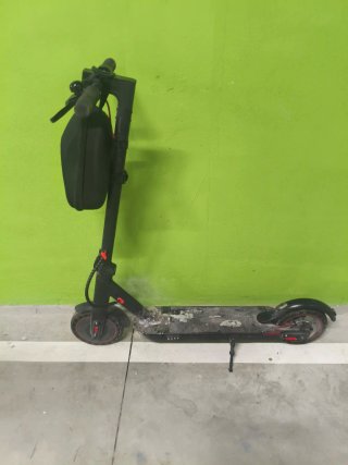 Patinete Eléctrico Negro