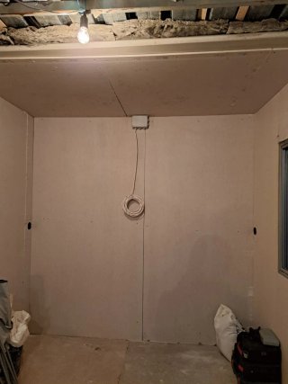 Caseta de obra panel sándwich 7,50 de largo ×2.45