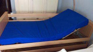 Cama articulada nueva madera y metal