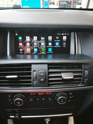 BMW X3 2011