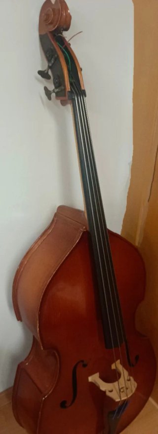 Contrabajo 1/8 tapa maciza