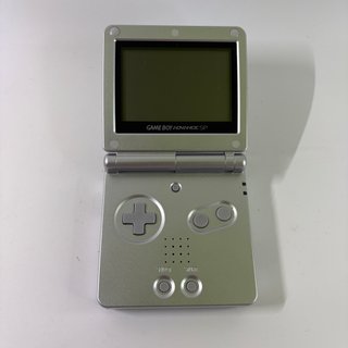Game Boy Advance SP con pokemon rubino italiano