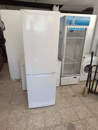 Nevera blanca