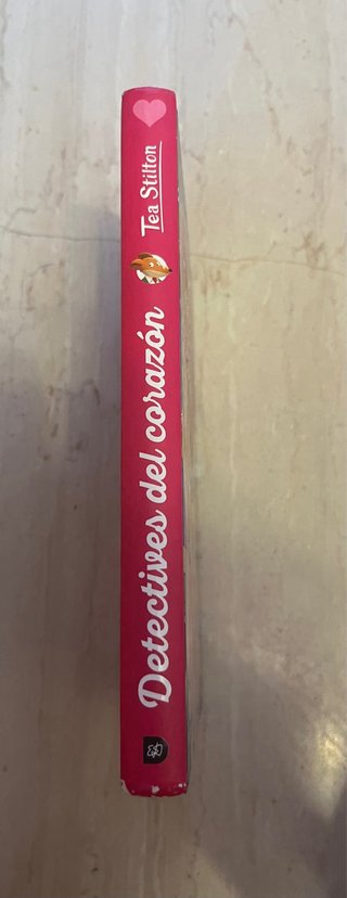 Libro: Tea Stilton; Detectives del corazón