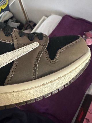 Jordan 1 Low - Travis Scott Mocha - Size 43