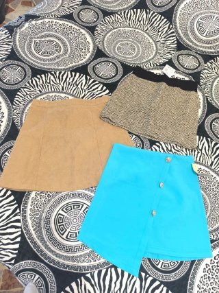 Lotto 50 capi abbigliamento donna