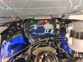 YAMAHA R7 2022   20.780KMS