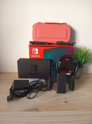 Nintendo Switch Azul/Rojo + Accesorios