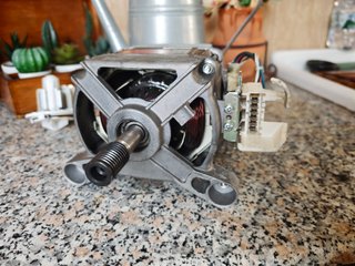 Motore lavatrice Welling HXG52A09.EL03