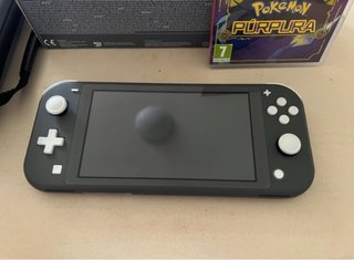 Nintendo Switch Lite Gris y Blanca como nueva