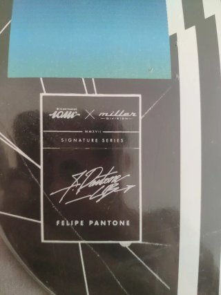 Tabla Skate Felipe Pantone Signature Series