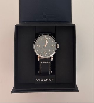 Reloj Viceroy Clásico Negro y Plateado
