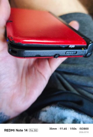 Nintendo 3DS XL + Cargador y Lápiz
