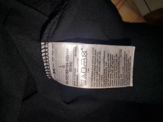 Polo Gap Negro Talla L , Axila 60. /  Largo 70