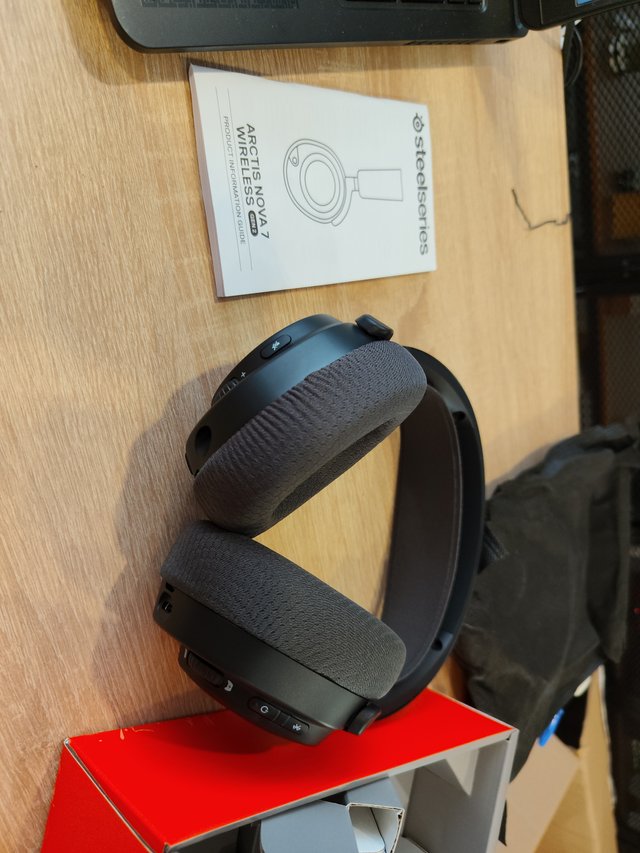 Auriculares gaming steelseries arctis nova 7 61730