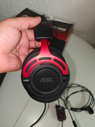 Auriculares AOC con Sonido Virtual 7.1