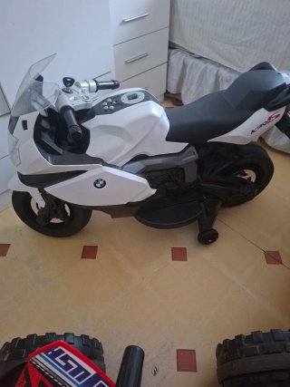 Moto Eléctrica Infantil BMW K1300S 12V