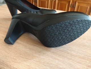 Zapatos de tacón negros