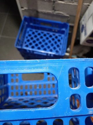 Caja cesta banasta fruta Plástico Danone Azul