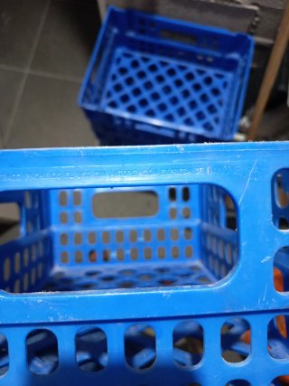Caja cesta banasta fruta Plástico Danone Azul