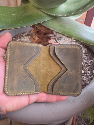 Mini cartera de cuero verde caqui