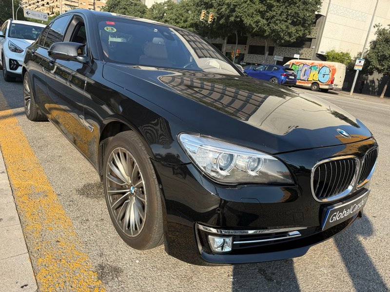 BMW Serie 7 2015 - foto 1