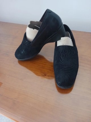 Zapatos Pitillos bordados Talla 37