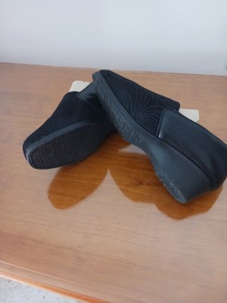 Zapatos Pitillos bordados Talla 37
