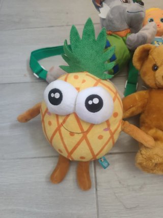Lote 6 peluches variados