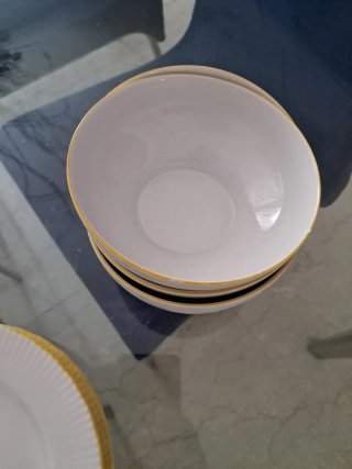 Servizio da 5 per dolci, in ceramica bianca
