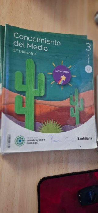 Vendo libros de tercero y cuarto de primaria