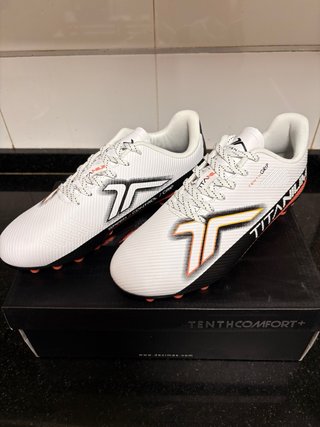 Zapatillas Fútbol TenthComfort Titanium AG MN Tall
