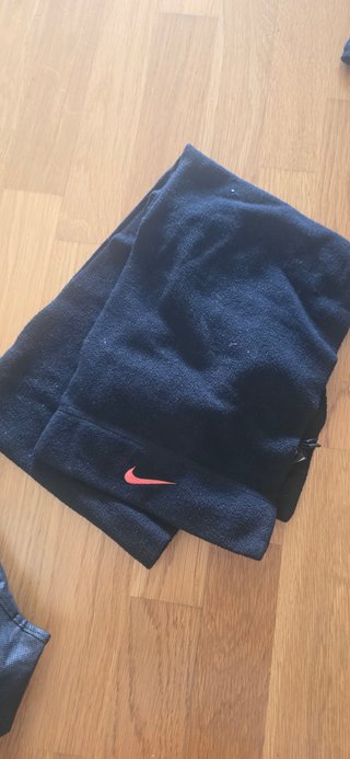 Bufanda Nike Negra