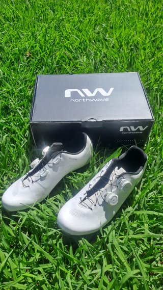 Zapatillas Ciclismo Northwave Revolution Blancas