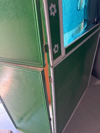 Guiñol antiguo de madera